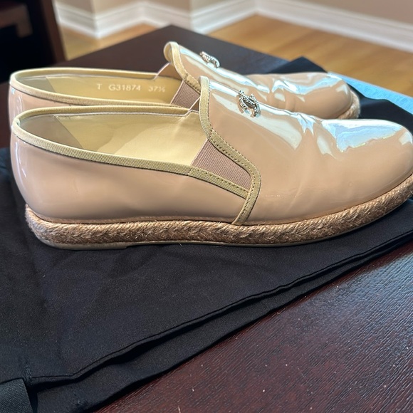 Chanel women’s loafers - Picture 2 of 5